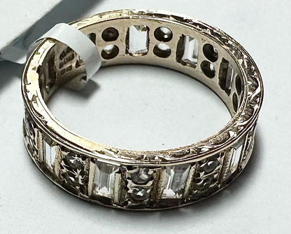 9ct yellow gold ring in size N1/2, featuring a smooth polished band, unbranded jewelry piece for women or men.