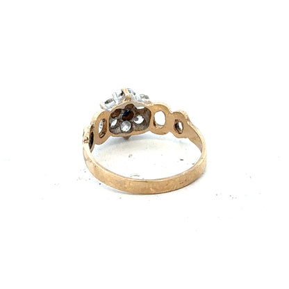 9ct yellow gold ring size O, unbranded, showcasing a smooth band with a polished finish.