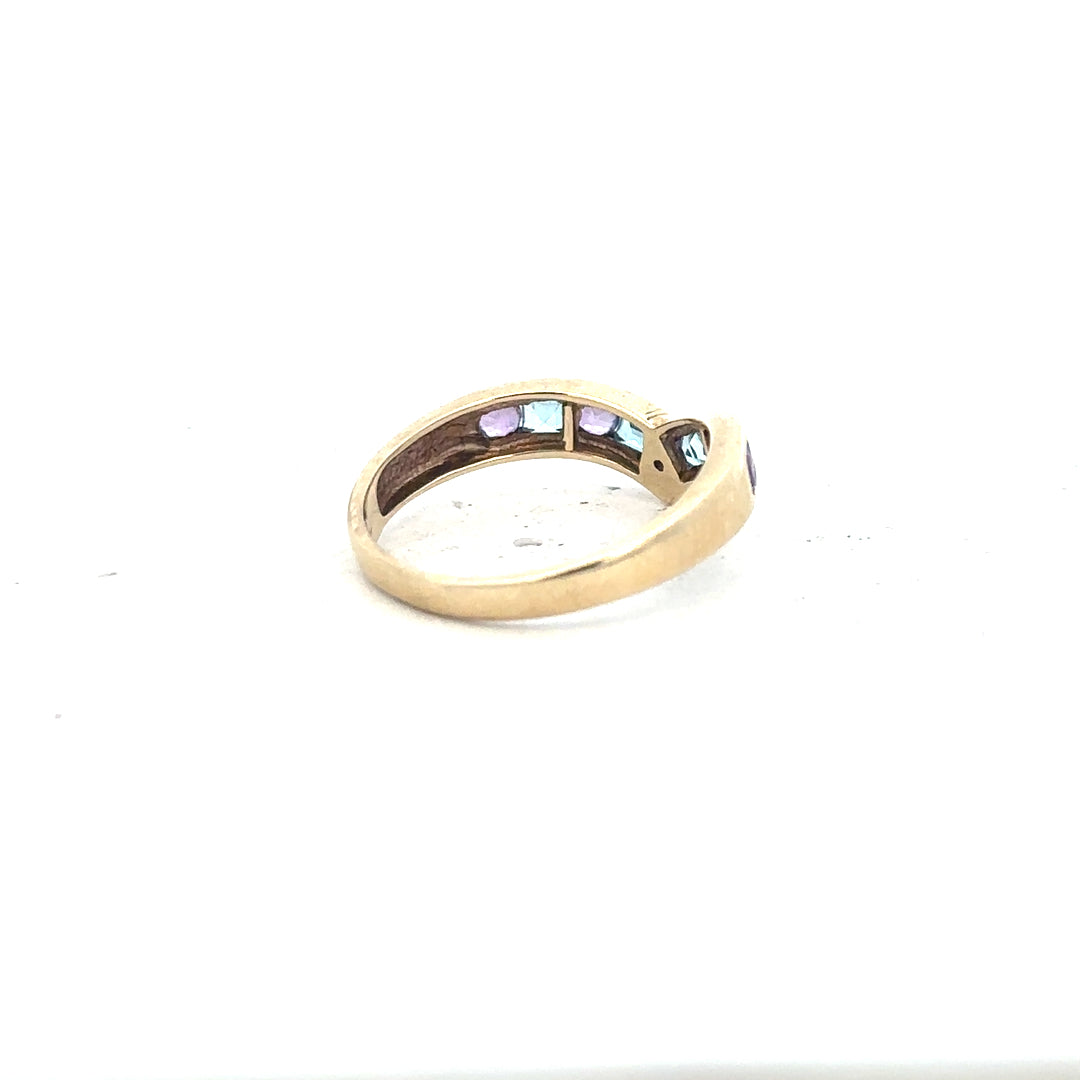 9ct yellow gold ring in size O, unbranded, with a smooth polished finish, shown on a plain background.