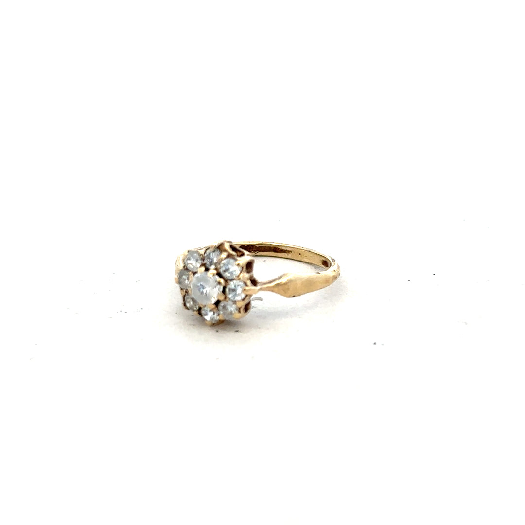 9ct yellow gold ring in size O with a smooth, polished finish, unbranded jewelry showcasing classic elegance.