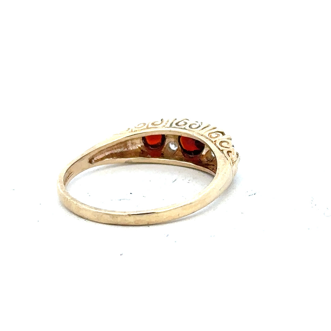 9ct yellow gold ring in size O1/2 featuring a smooth band, unbranded jewelry with a polished finish.