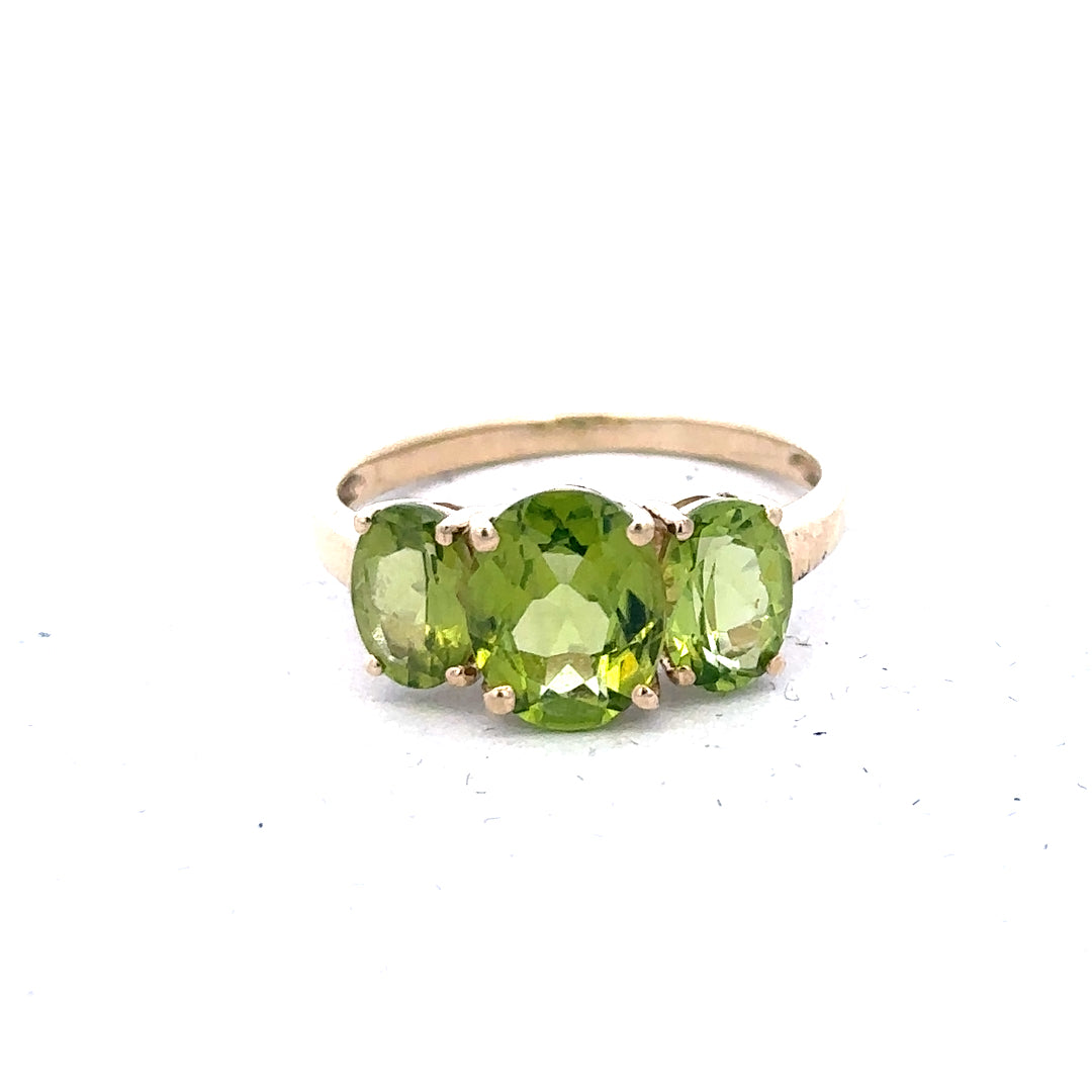 9ct yellow gold ring size P with a smooth polished finish, unbranded jewelry accessory.