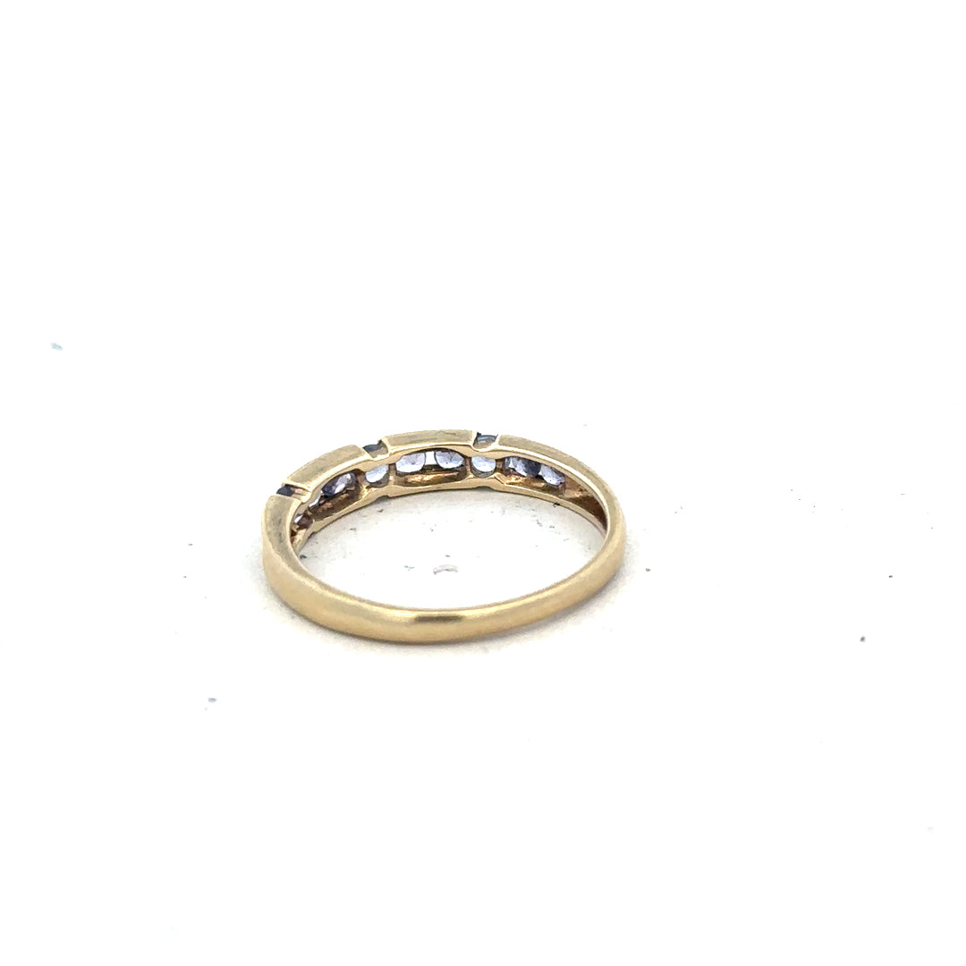 9ct yellow gold ring size P, unbranded, showcasing a smooth polished band perfect for everyday wear.