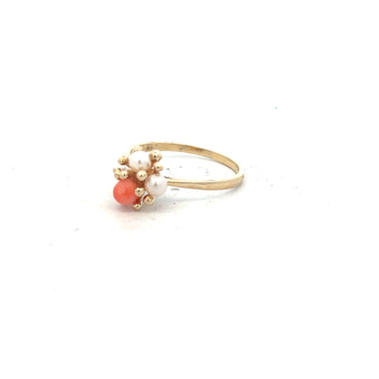 9ct yellow gold ring in size Q featuring a smooth, polished band, unbranded jewelry perfect for everyday wear