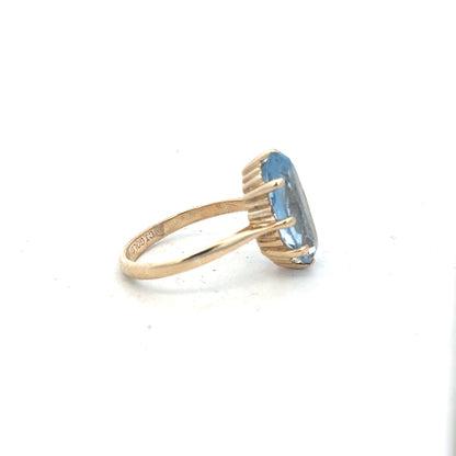 9ct yellow gold ring in size Q with a smooth band, unbranded, featuring a simple and elegant design.