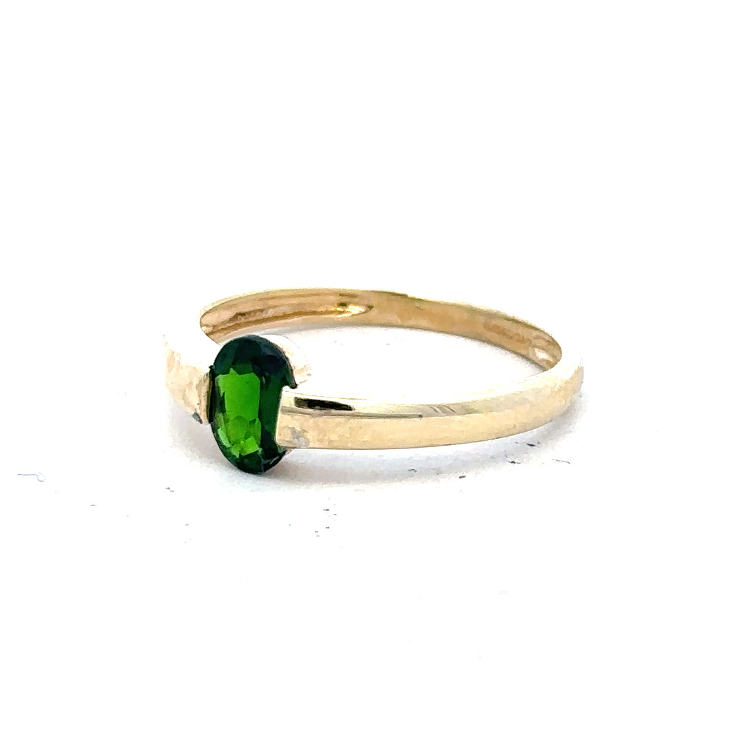 9ct yellow gold ring in size R with a smooth polished finish, unbranded, featuring a simple elegant band.