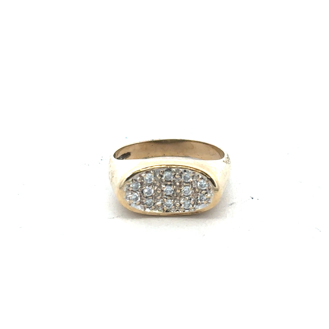 9ct yellow gold ring in size R with a smooth band, unbranded jewelry perfect for elegant everyday wear.
