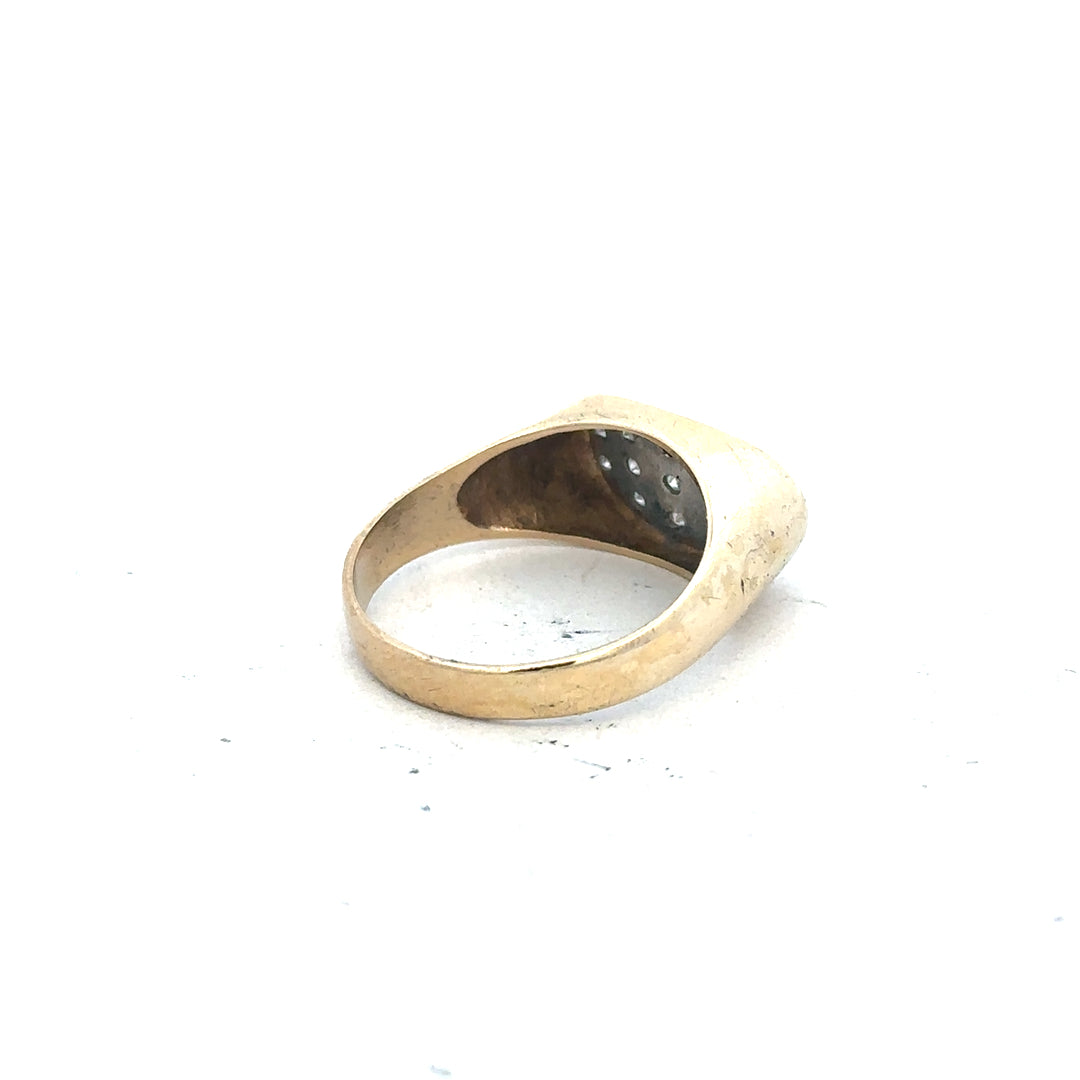 9ct yellow gold ring in size R with a smooth band, unbranded, showcasing a classic and elegant jewelry design.