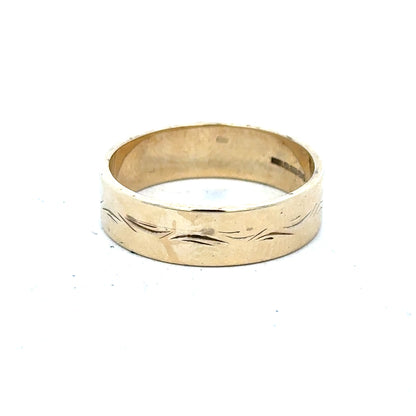 9ct yellow gold ring in size S with a simple, polished band, unbranded jewelry for elegant everyday wear.
