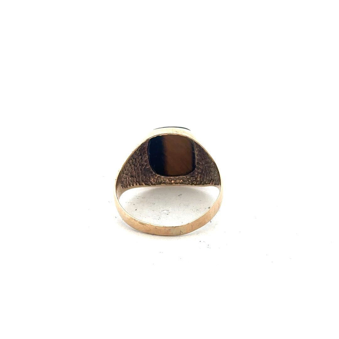 9ct yellow gold ring size T1/2, unbranded, featuring a simple smooth band, shown in a close-up view.
