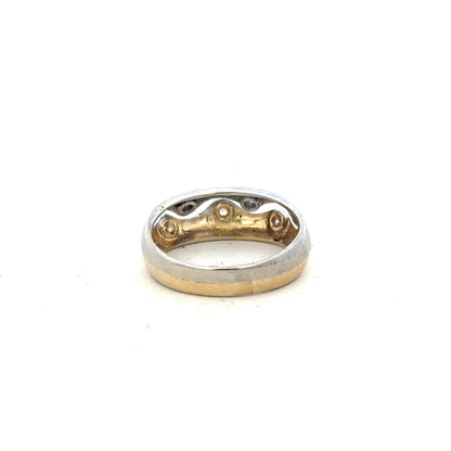 9ct yellow gold ring in size U, unbranded, showcasing a smooth polished band with a classic design.