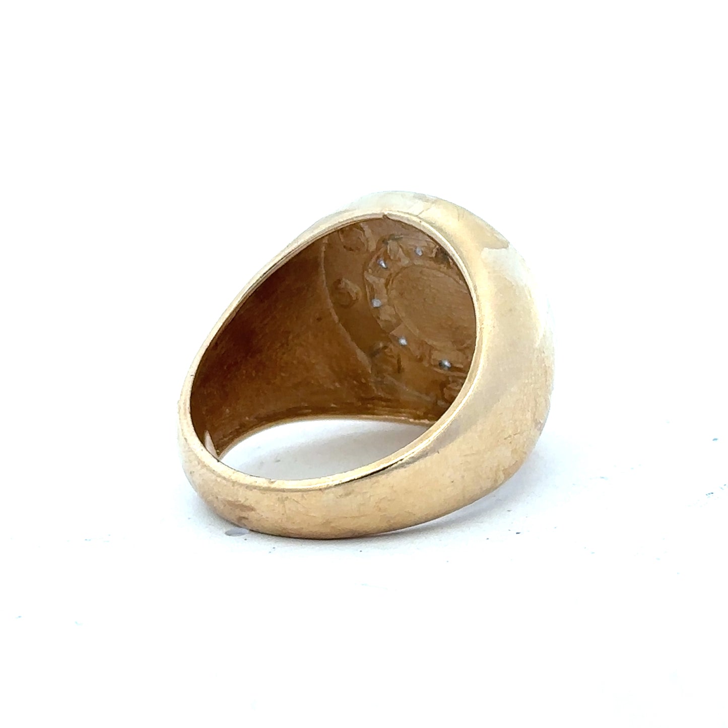 9ct yellow gold ring size U with a smooth polished band, unbranded jewelry accessory for women.