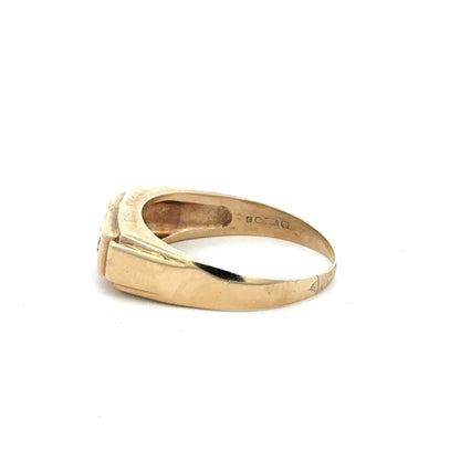 9ct yellow gold ring in size W, featuring a simple polished band, unbranded jewelry accessory.