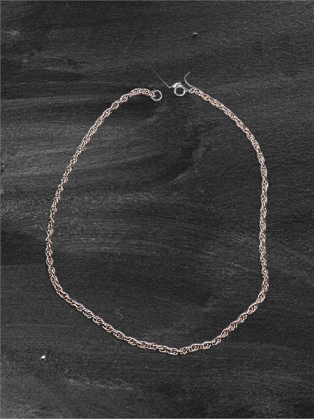 9ct yellow gold rope chain, 16-inch length, 9.4g, unbranded, close-up of the textured gold link chain.