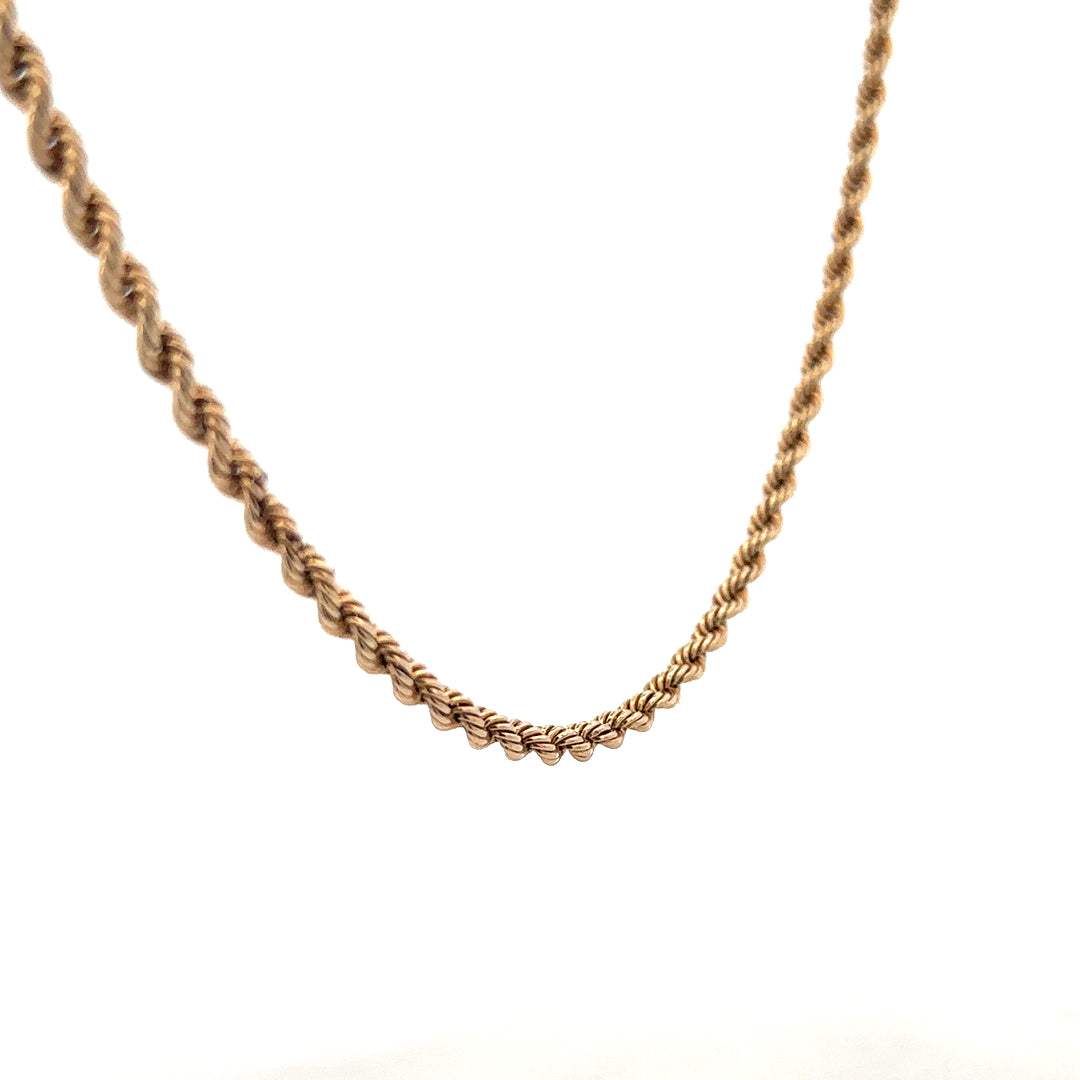 9ct yellow gold rope chain, 5.5g, unbranded, with a detailed close-up of the twisted gold links.