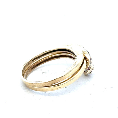 9ct yellow gold ruby ring in size O with a central red ruby gemstone, unbranded jewelry, detailed close-up image