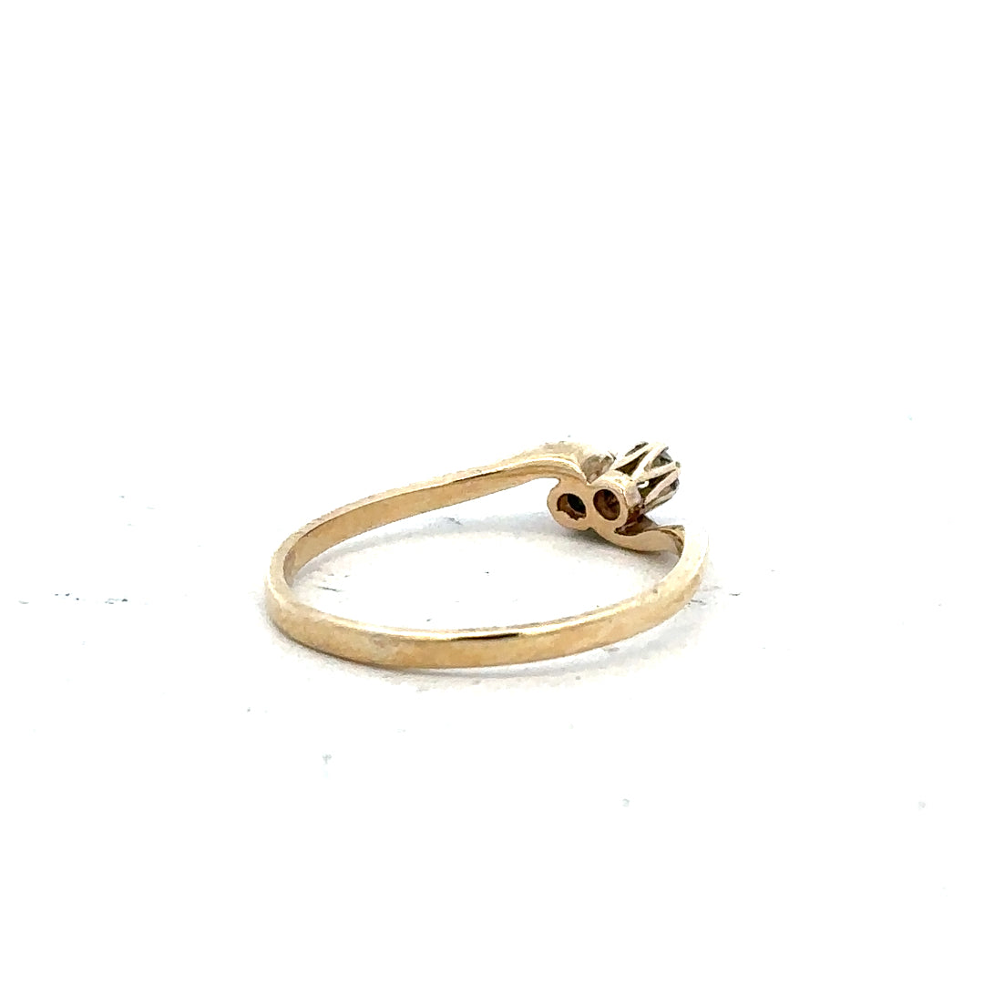 9ct yellow gold sapphire and diamond ring in size M with intricate design, showcasing sparkling gemstones and elegant craftsmanship.