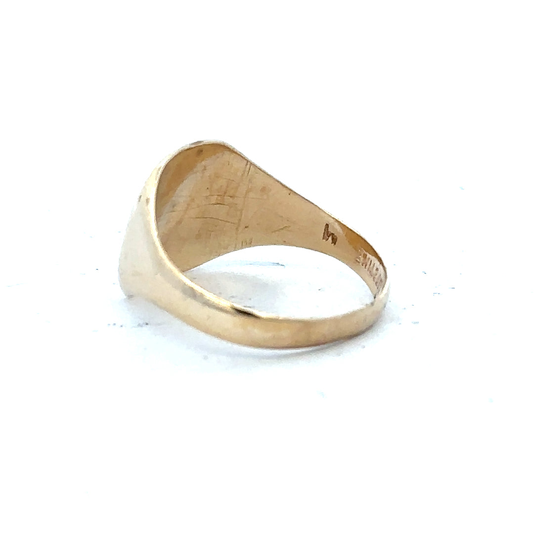 9ct yellow gold signet ring in size S, unbranded, showcasing a smooth polished surface and classic design.