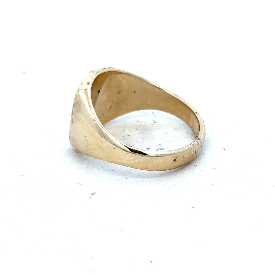 9ct yellow gold signet ring in size T1/2, unbranded, featuring a smooth polished finish and classic design.