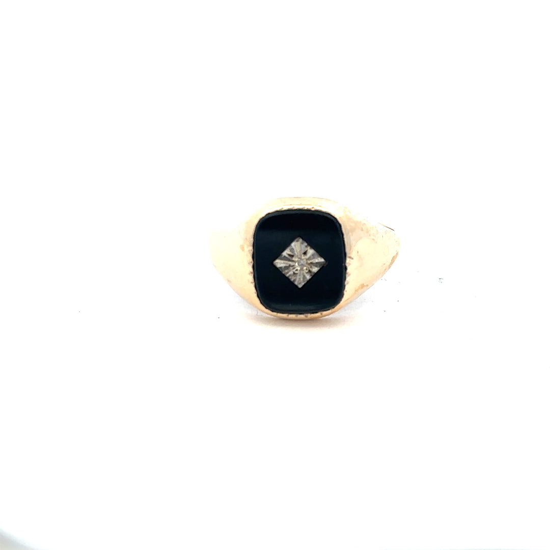 9ct yellow gold signet ring in size X with a smooth, polished surface, unbranded, showcasing classic jewelry style.