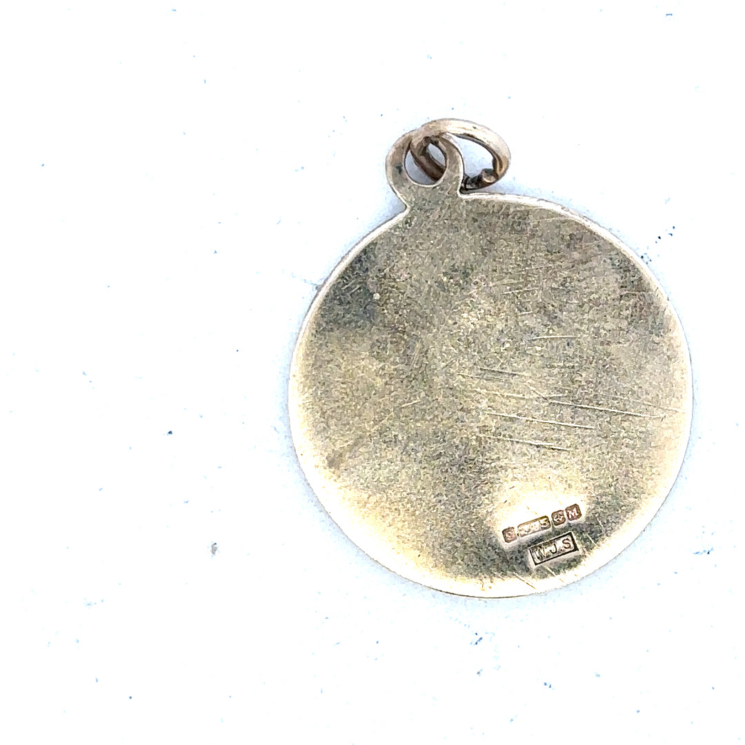 9ct yellow gold St. Christopher pendant, unbranded, 5.7g, detailed religious jewelry, featuring intricate design and craftsmanship.