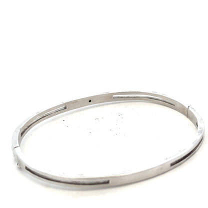Silver bracelet bangle weighing 13.5g with a sleek, polished finish, perfect for stylish wrist accessories.