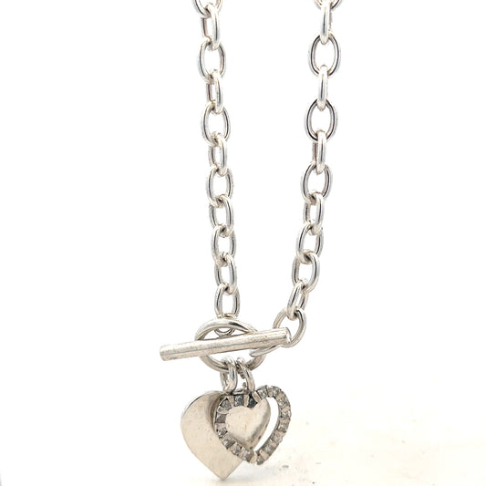 Silver bracelet weighing 19.5g with a sleek, polished finish, featuring a simple, elegant design for versatile wear.