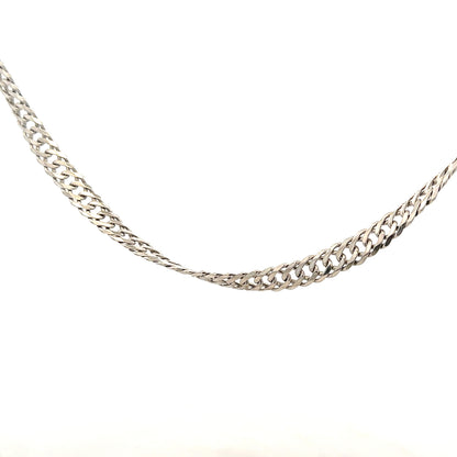 Silver chain weighing 17.2g with a classic link design, unbranded, shown on a plain background.