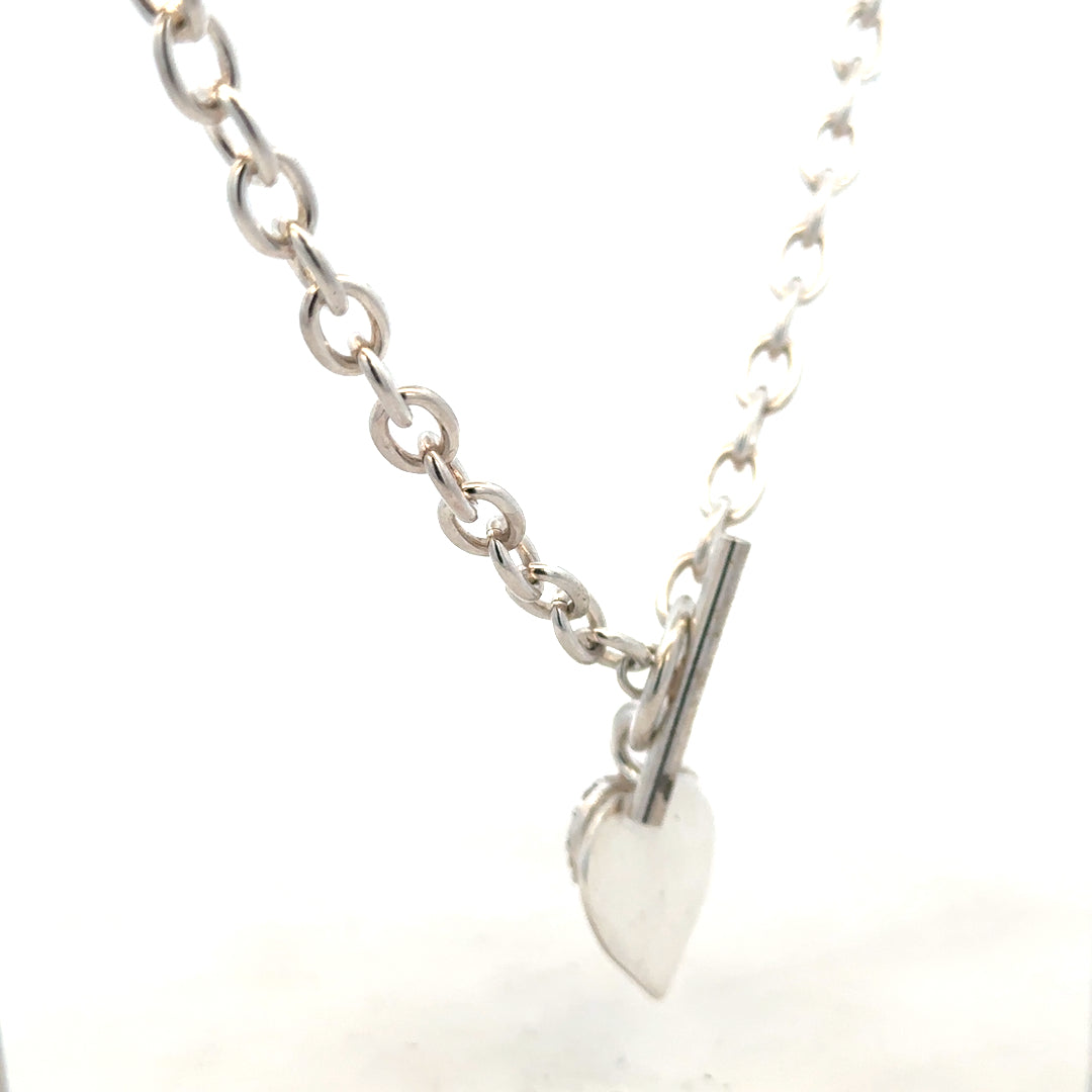Silver chain weighing 32.4g with a sleek, classic design, ideal for casual or formal wear, unbranded jewelry chain.