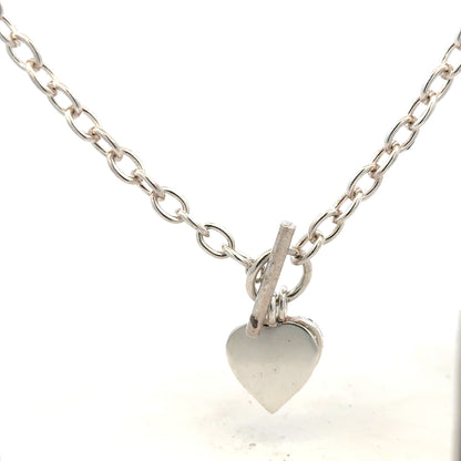 Silver chain weighing 32.4g, unbranded jewelry chain with a sleek design, displayed on a neutral background.