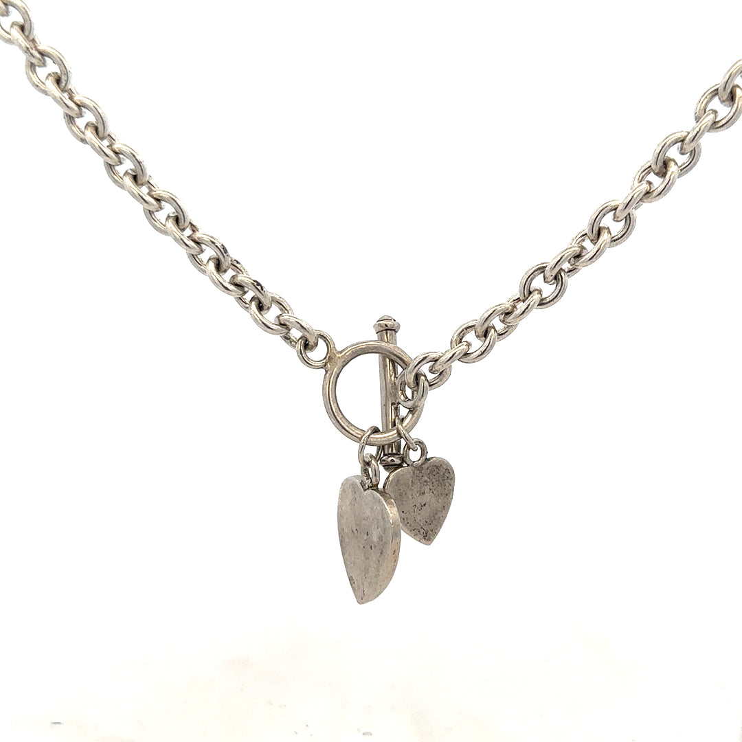 Silver chain weighing 36.5g with a sleek, unbranded design, shown in a close-up image highlighting its fine links.