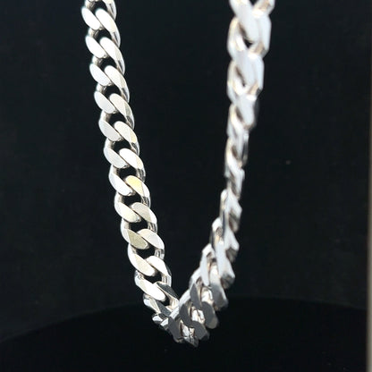 Silver curb chain weighing 109.9g, unbranded jewelry chain with a sturdy design and polished finish.