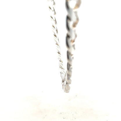 Silver curb chain weighing 146.6g, unbranded jewelry chain with a classic curb link design.