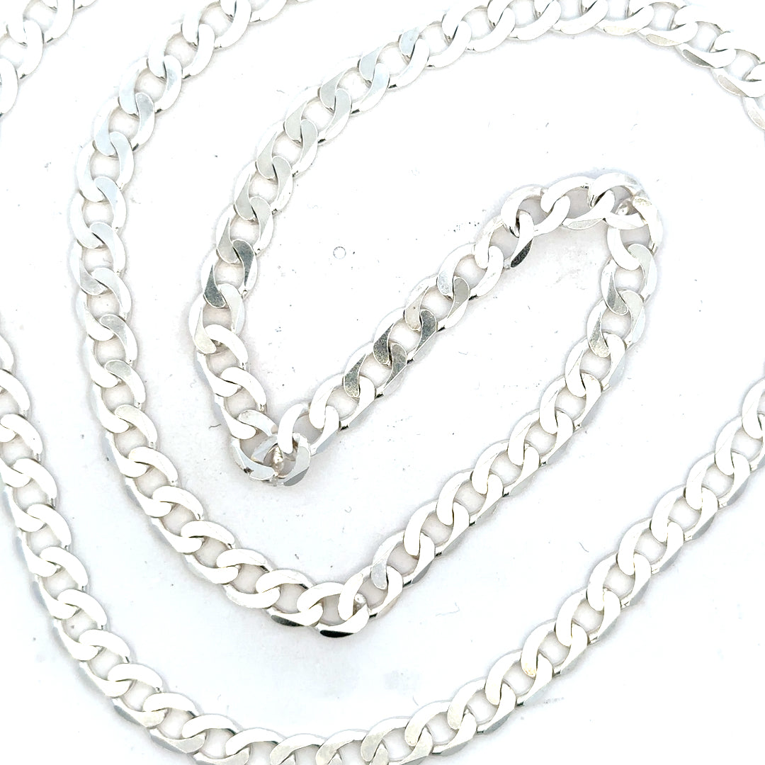 Silver curb chain weighing 34.5g, unbranded jewelry chain with a classic curb link design, shown in the image.