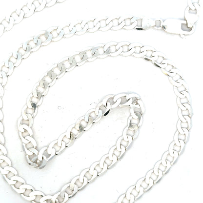 Silver curb chain weighing 34.5g, unbranded jewelry chain with a sleek design, shown in a close-up image.