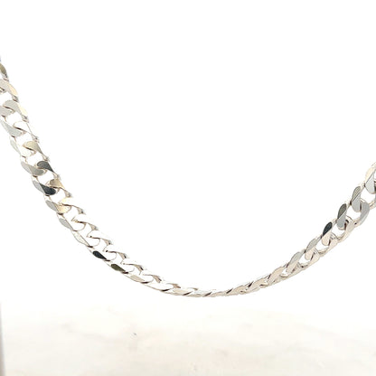 Silver curb chain weighing 44.6g, displayed with detailed links, made of unbranded durable jewelry chain.