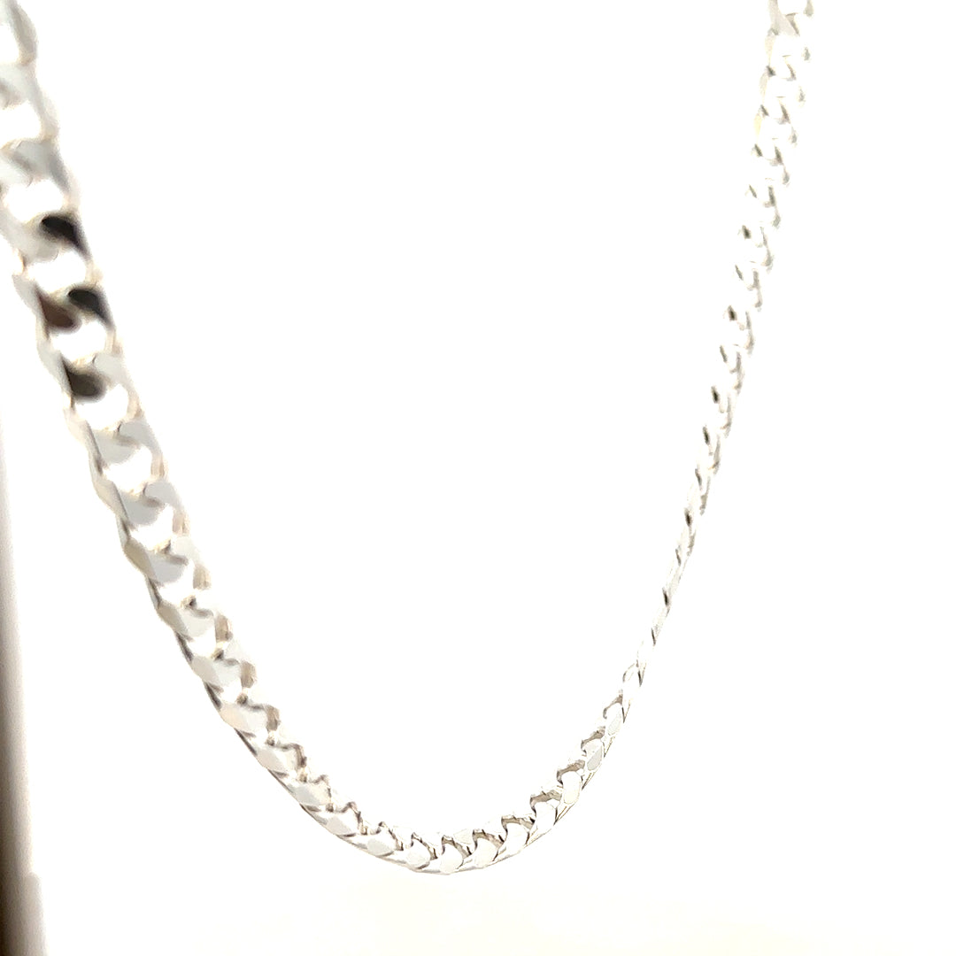 Silver curb chain weighing 44.6g, unbranded jewelry chain with a classic design, shown in the image.