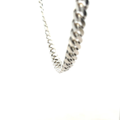 Silver curb chain weighing 81.2g, featuring classic linked design, crafted from high-quality silver metal.
