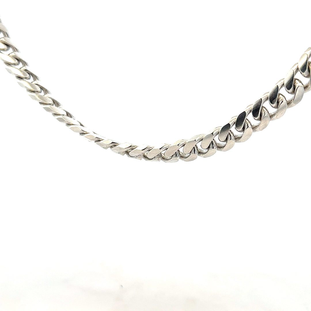 Silver curb chain weighing 81.2g, shown with detailed links, crafted from polished silver metal, unbranded jewelry chain.
