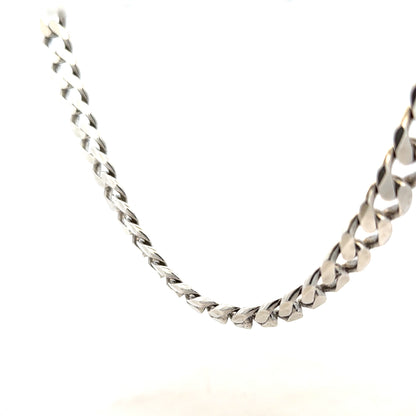 Silver curb chain, 94.7g, unbranded jewelry chain with a classic curb link design, shown in a close-up image.