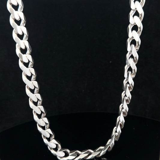 Silver curb chain weighing 95.2g, featuring a classic link design, on a plain background.