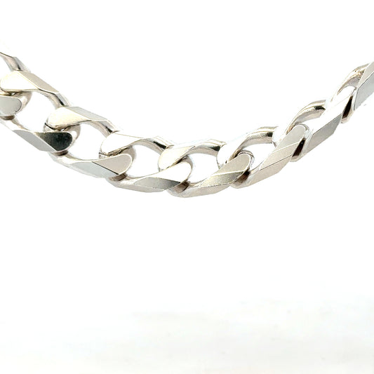 Silver curb chain weighs 159.4g, featuring classic linked design, perfect for jewelry or accessories.