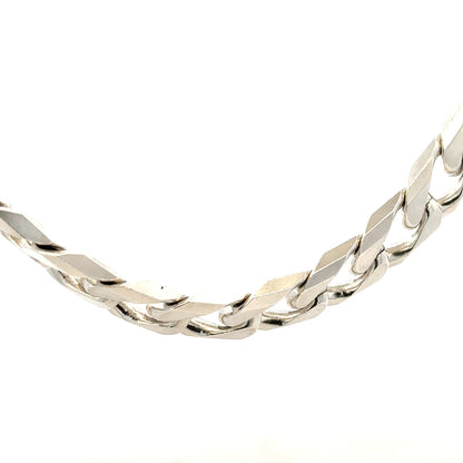 Silver curb chain jewelry featuring a 159.4g unbranded silver chain with a classic curb link design.