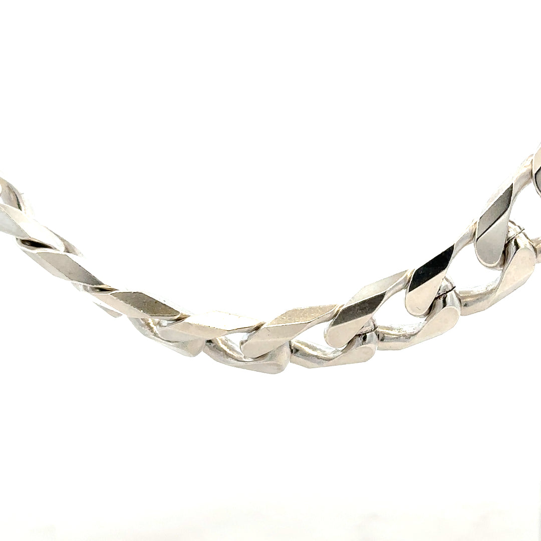 Silver curb chain from Unbranded, 159.4g, featuring classic linked design and polished finish, shown on a plain background.