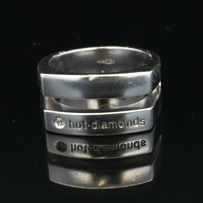 Silver hot diamond ring size R1/2 with sparkling diamonds, unbranded jewelry ring, elegant and stylish accessory.