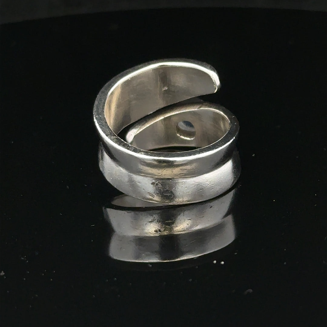 Silver ring size R with a sleek band, featuring a polished finish, designed for elegant everyday wear.