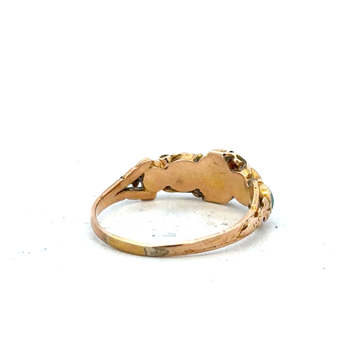 Vintage gold ring in size N with intricate design, featuring a classic unbranded style suitable for elegant jewelry collection.